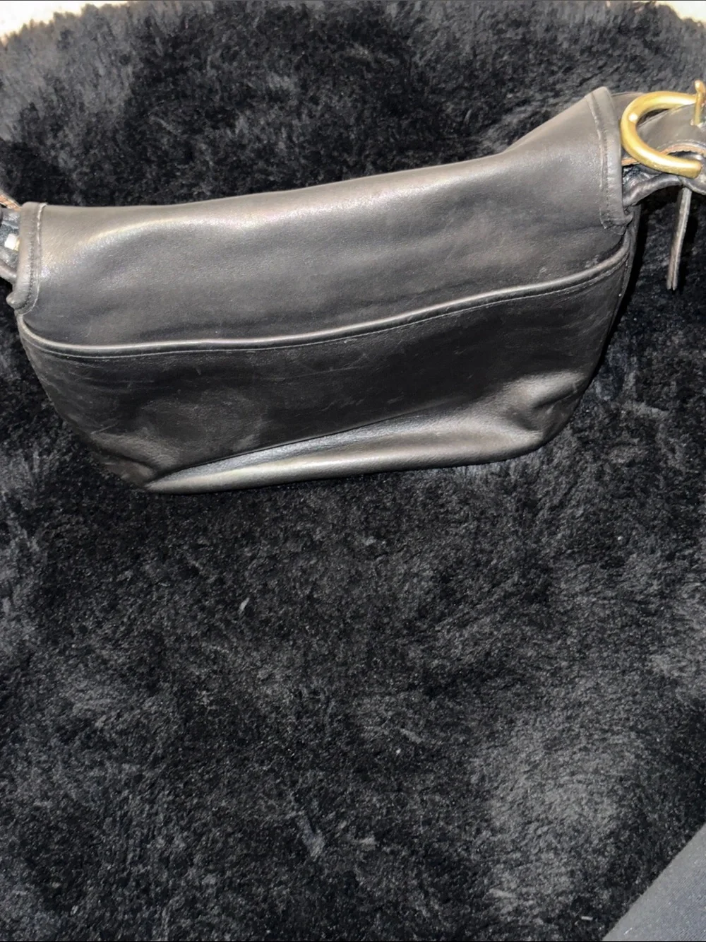 Coach Vintage Black Leather Messenger Flap Bag - Collector Piece📝